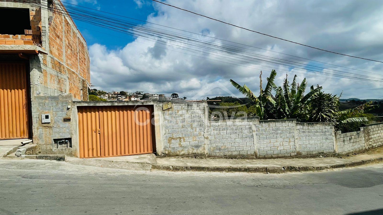 Casa 3 quartos à venda no Bairro Diniz em Barbacena - MG