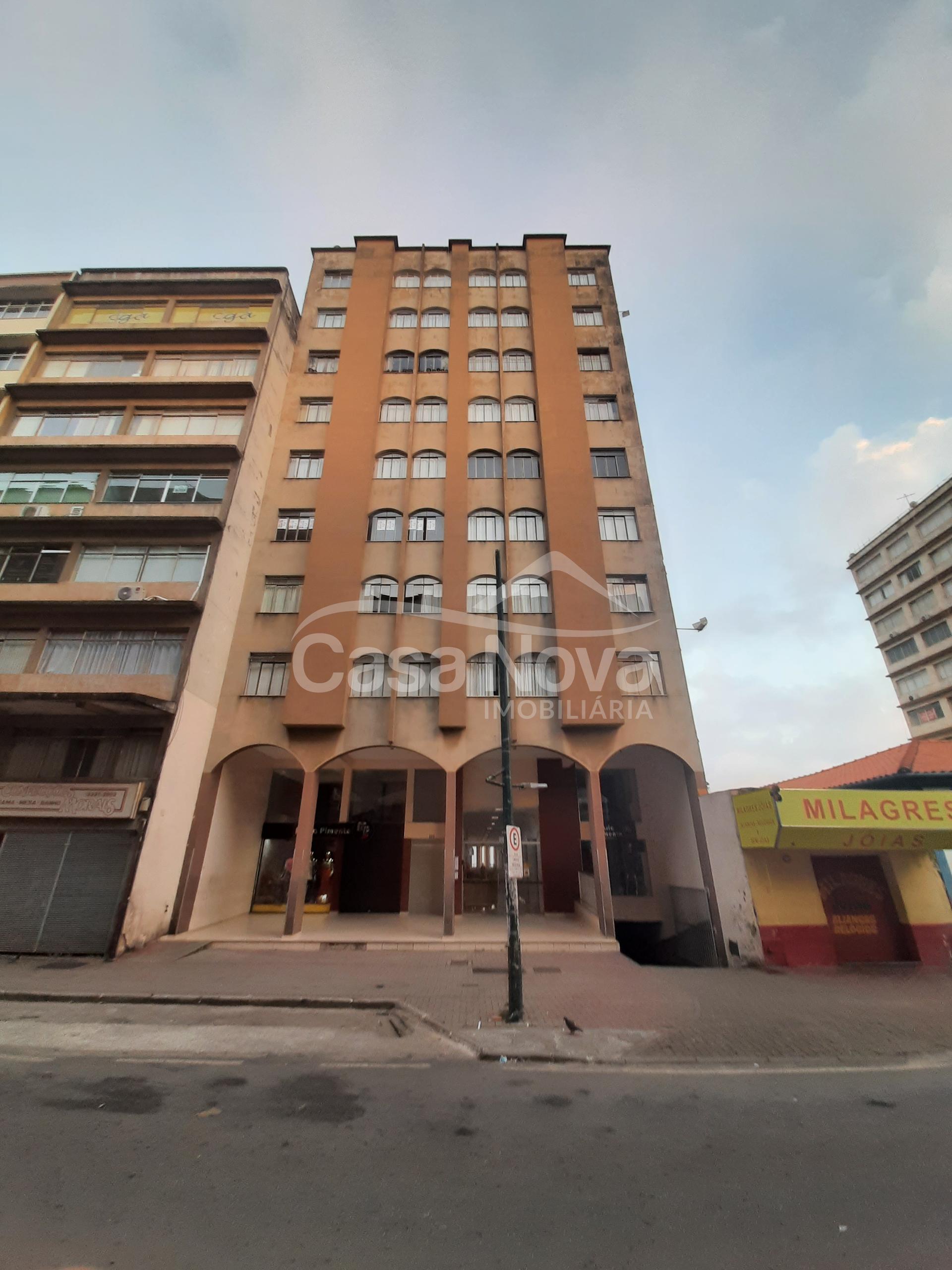 Apartamento 3 quartos à venda no Centro de Barbacena- MG