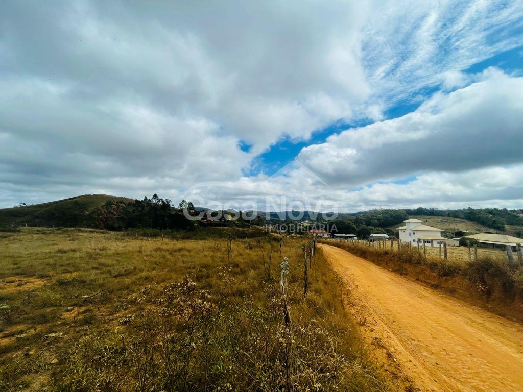 Terreno 3000m  á venda na Colônia Rodrigo Silva em Barbacena MG