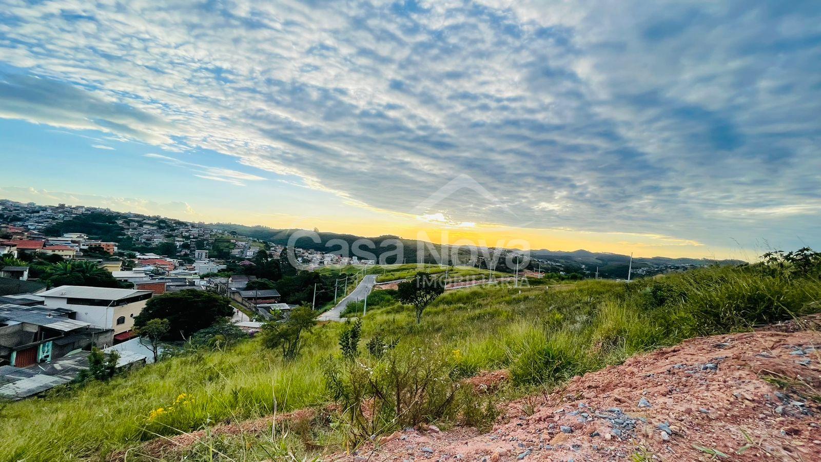 Lote com área de 250m  no bairro Real Parque em Barbacena - MG