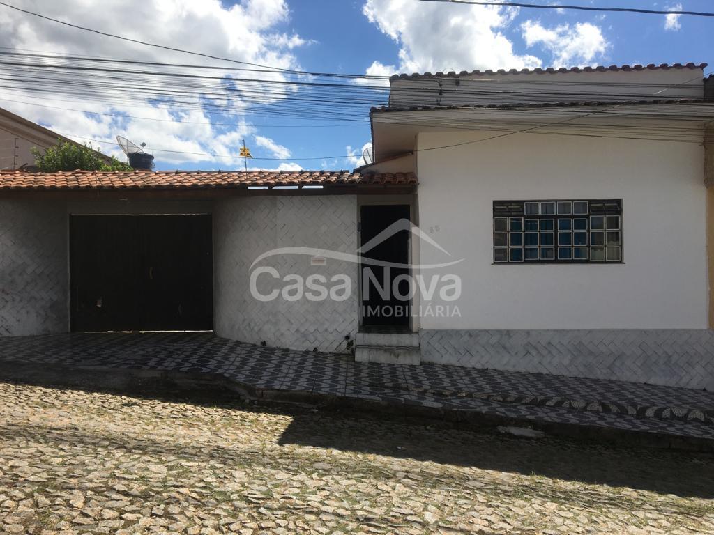 Casa 3 quartos sendo 1 suíte no bairro Santo Antônio em Barbac...