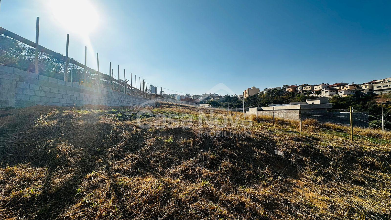 Lote a venda com 300m  no Terras de Oyama em Barbacena.