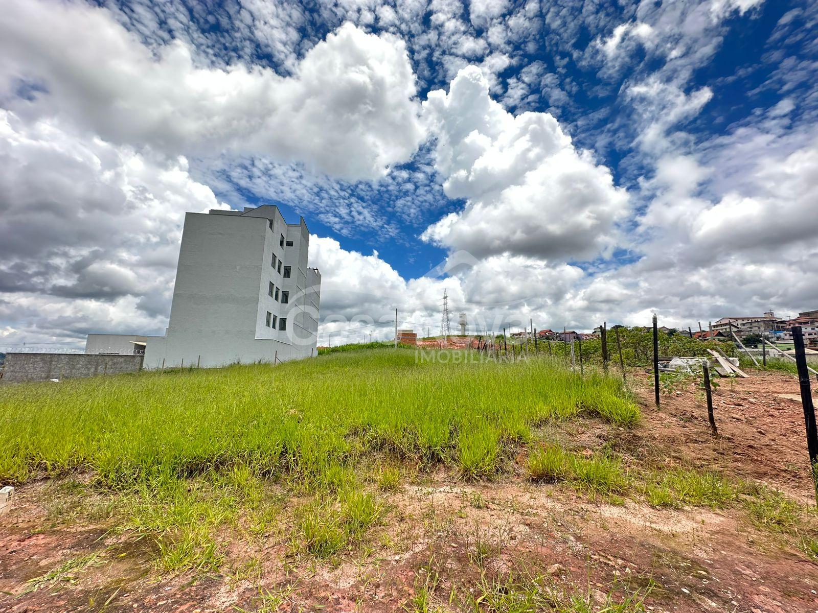 Lote com área de 265m  no bairro Real Parque em Barbacena - MG