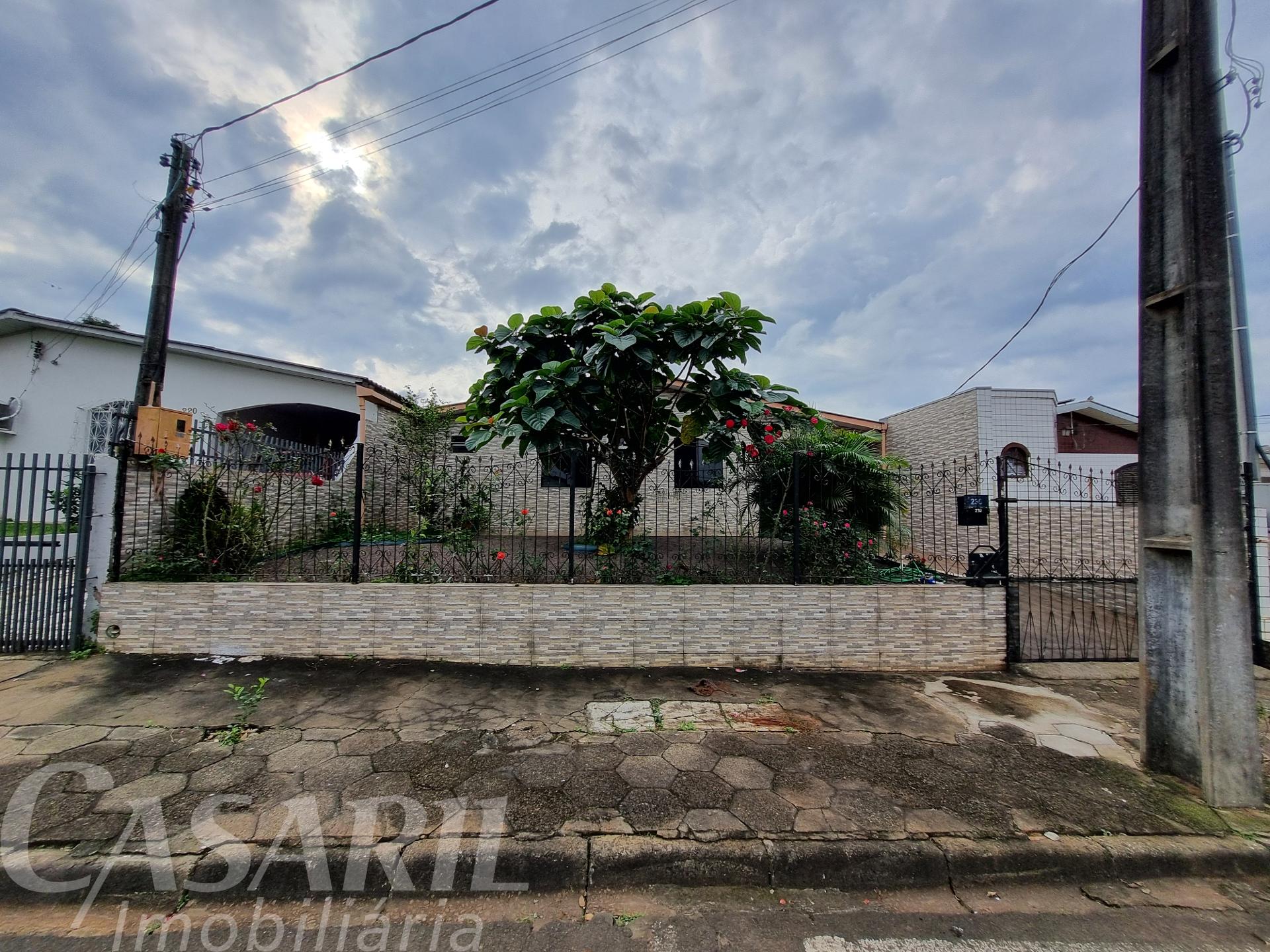 Casa com 3 dormitrios  venda, JARDIM FLORESTA, FRANCISCO BELTRAO - PR