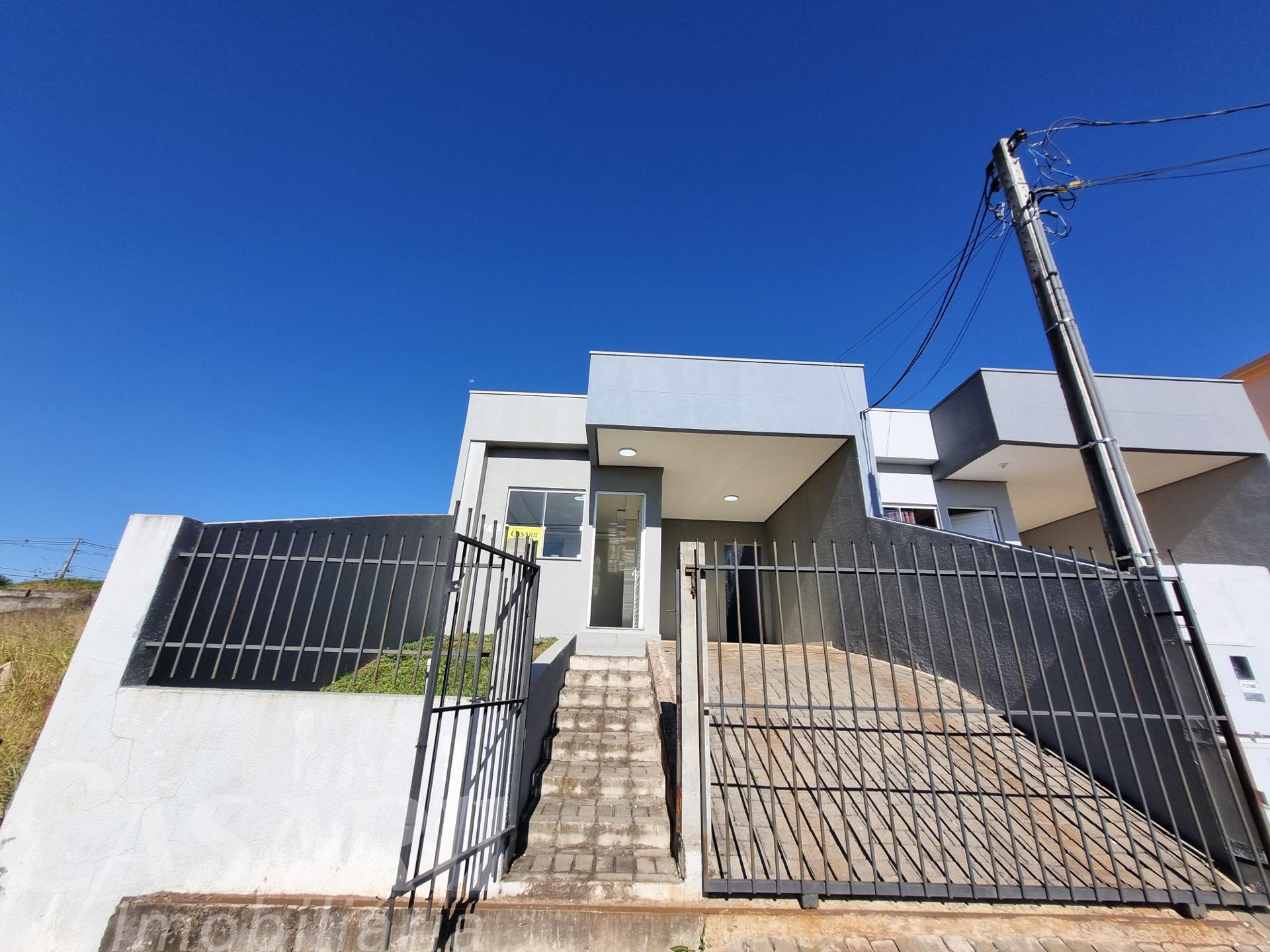 Casa com 2 dormitrios  venda, AGUA BRANCA, FRANCISCO BELTRAO - PR