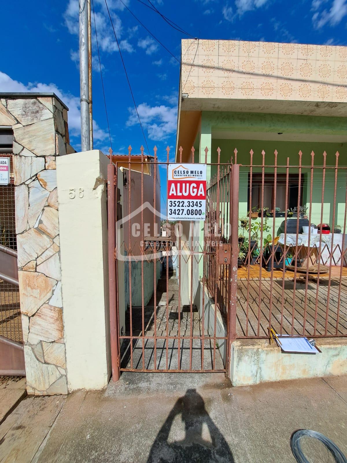 CASA SITUADA NO BAIRRO JARDIM DOS ANJOS