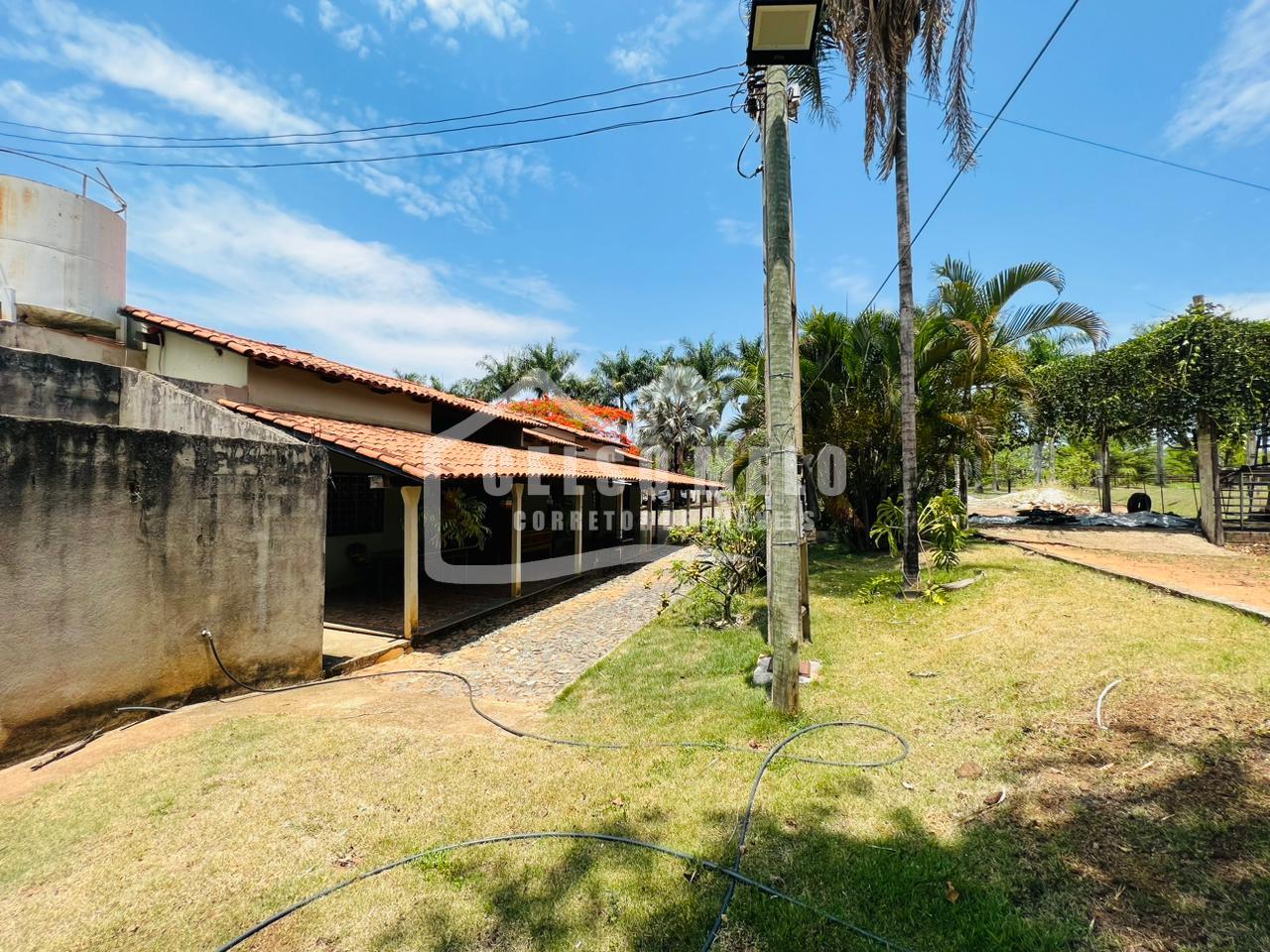 Celso Melo Corretor de Imveis em Bom Despacho