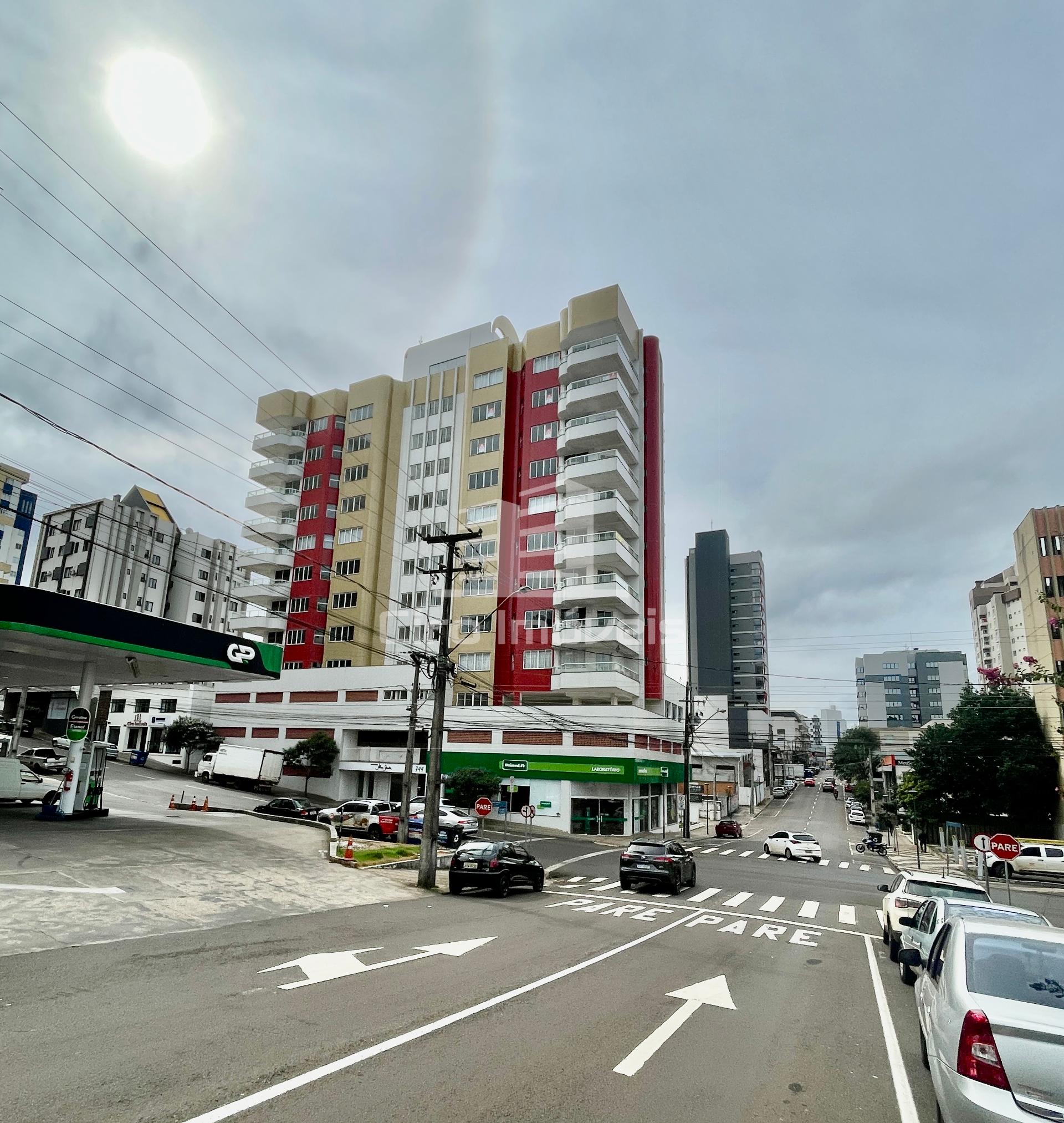 Vende Apartamento no Condomínio Alice Sartor