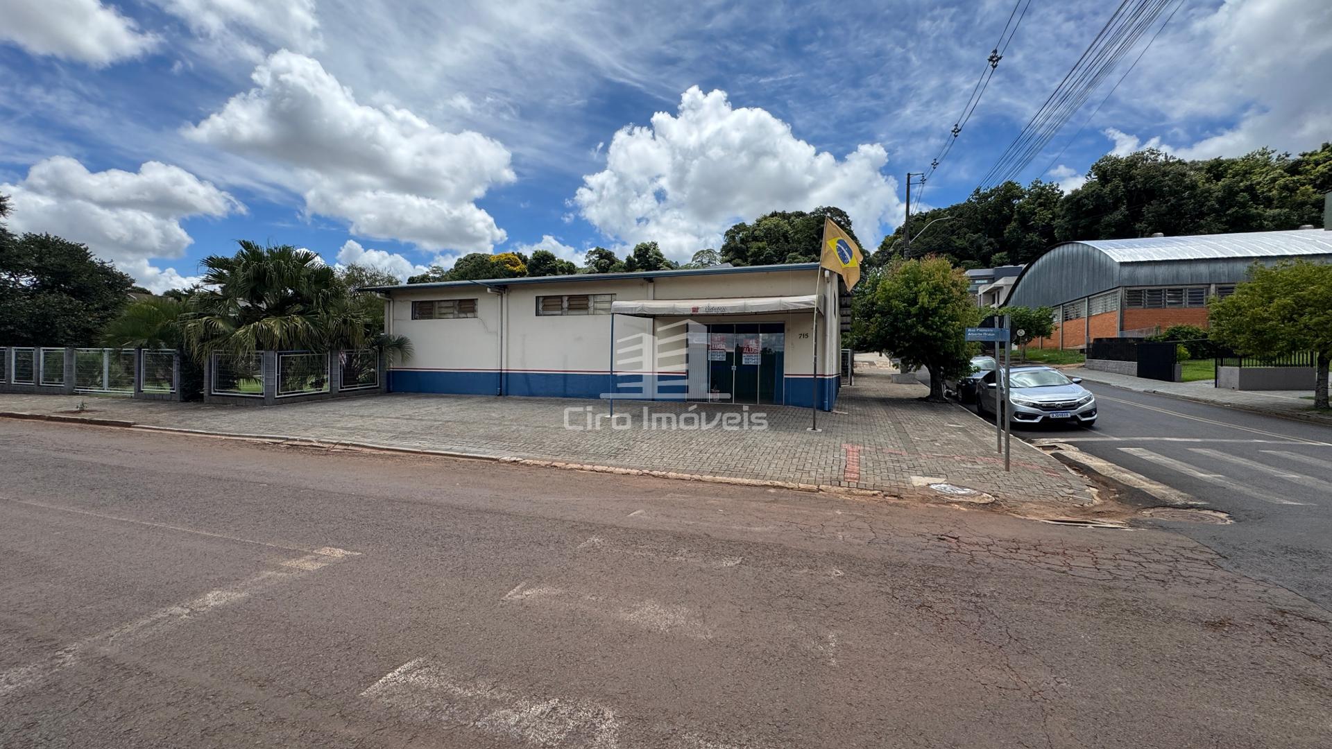 SALA COMERCIAL T?RREA NO BAIRRO LA SALLE