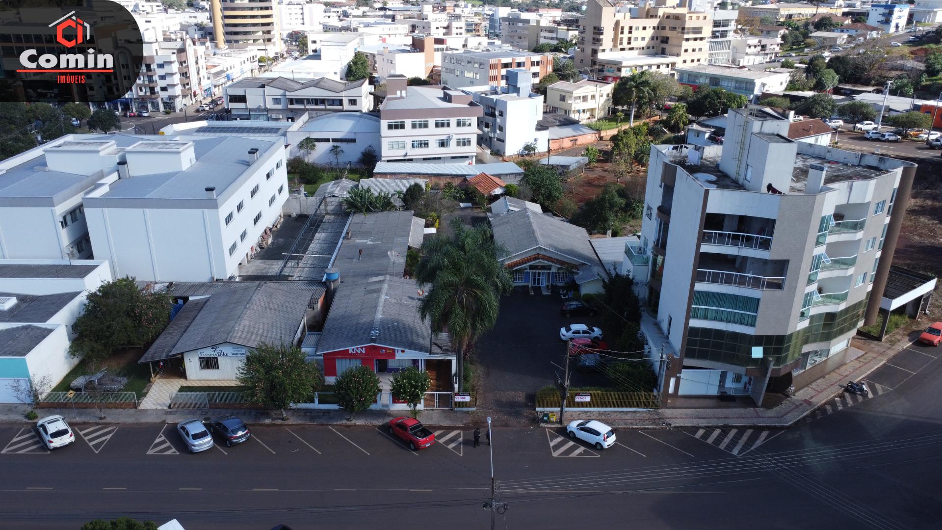 Terreno comercial à venda.