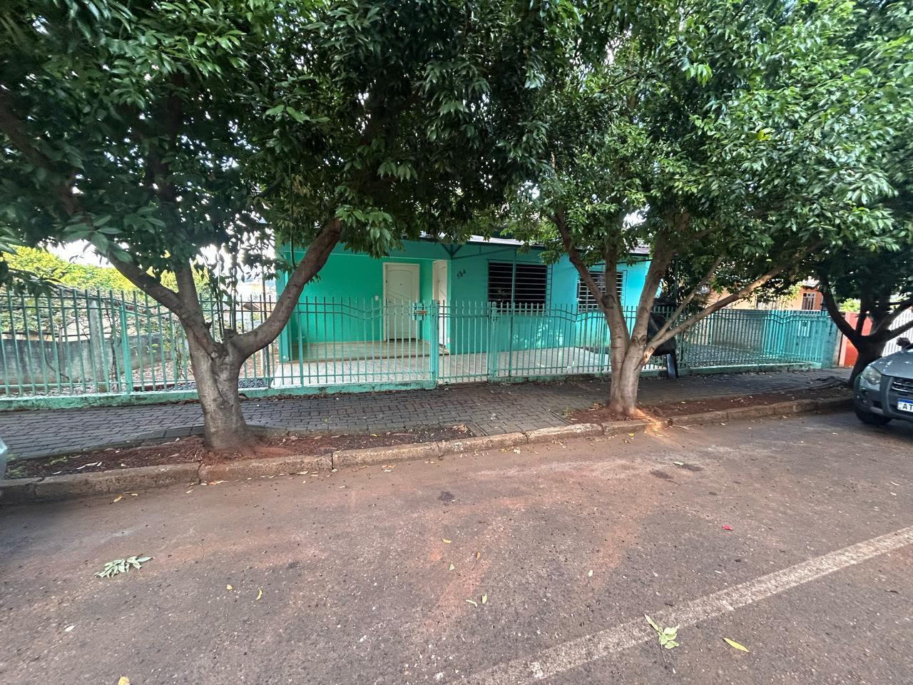 Casa para locação no bairro São Luiz.