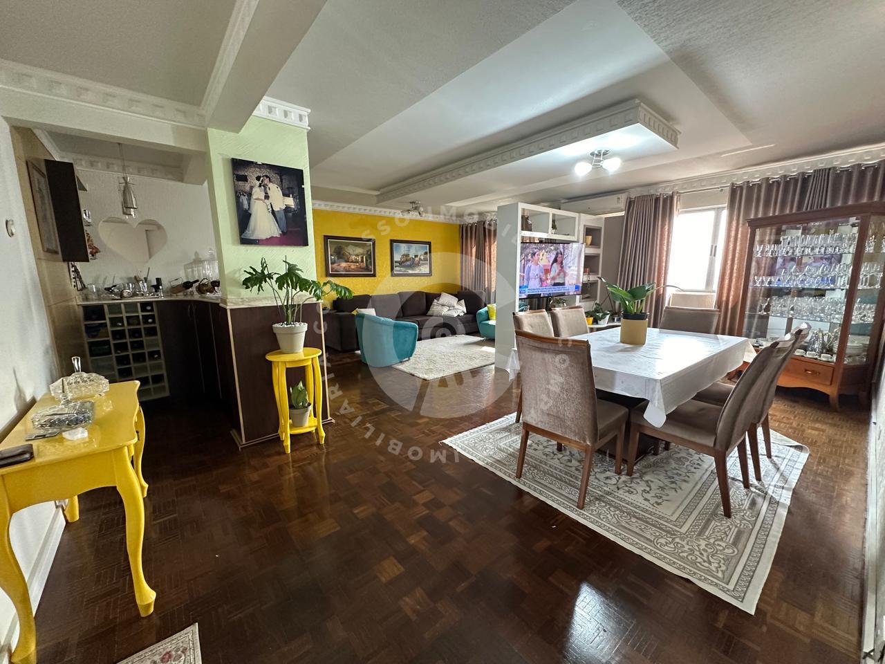Apartamento com 3 dormitórios à venda, Centro, FOZ DO IGUACU - PR