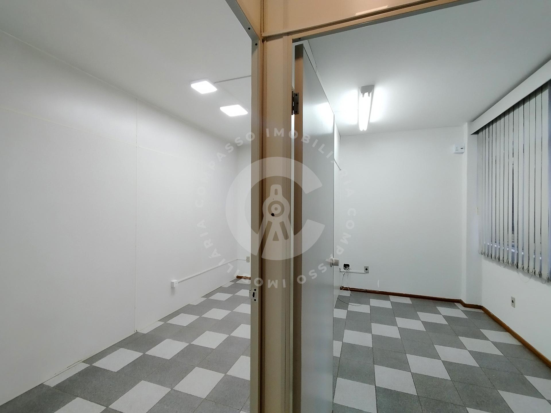 Sala Comercial para locação,399.00 m , Centro, FOZ DO IGUACU - PR