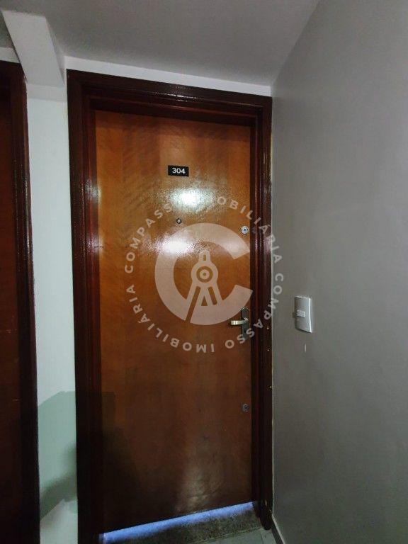 Apartamento com 3 dormitórios para locação,90.76 m , Centro, F...