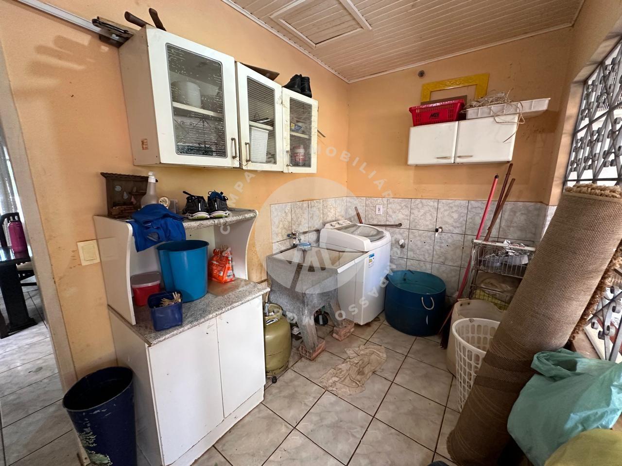 Casa Jd Naipi à venda, 170 m  por R  400.000 - Jardim Naipi - ...