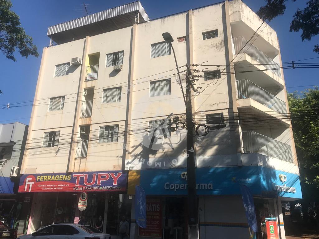 Apartamento com 3 dormitórios à venda, 104 m² por R$ 350.000,0...