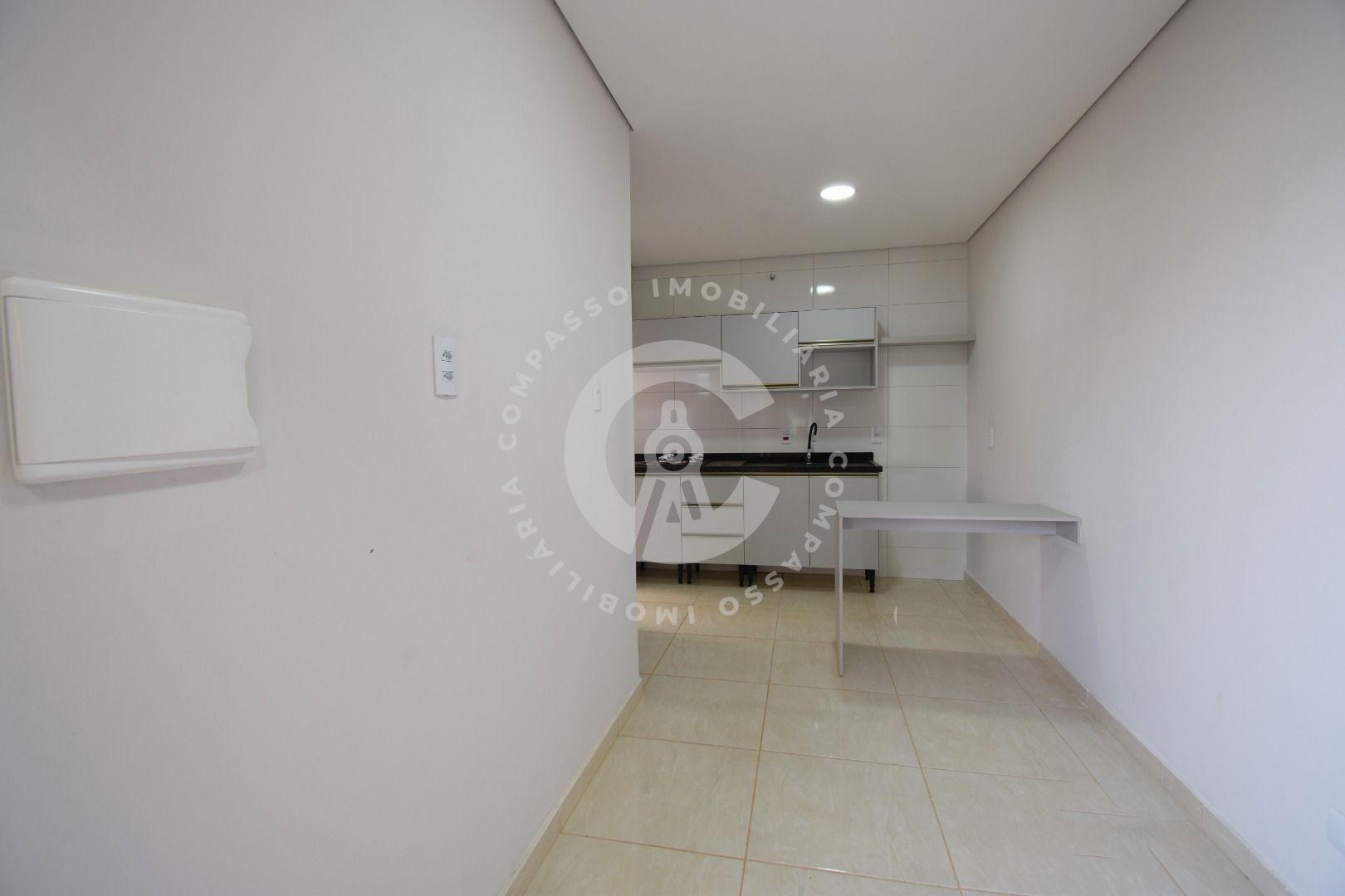 Apartamento com 1 dormitório para alugar, 40 m  por R  1.234,5...