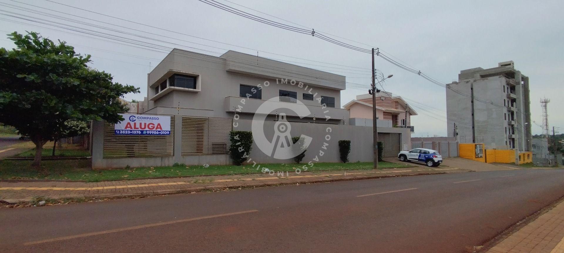 Sobrado com 8 dormitórios para locação,434.27 m , FOZ DO IGUAC...