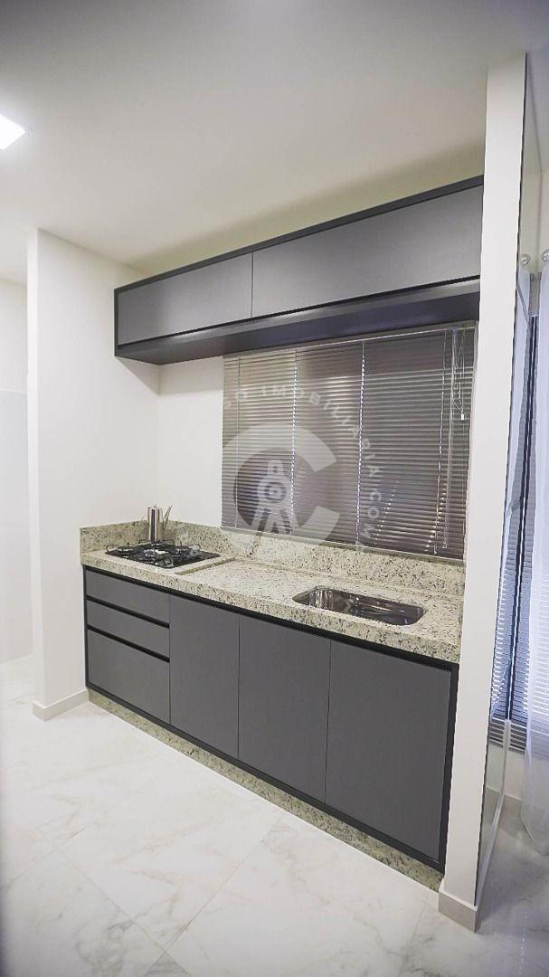 Apartamento com 2 dormitórios à venda, 43 m  por R  256.000,00...