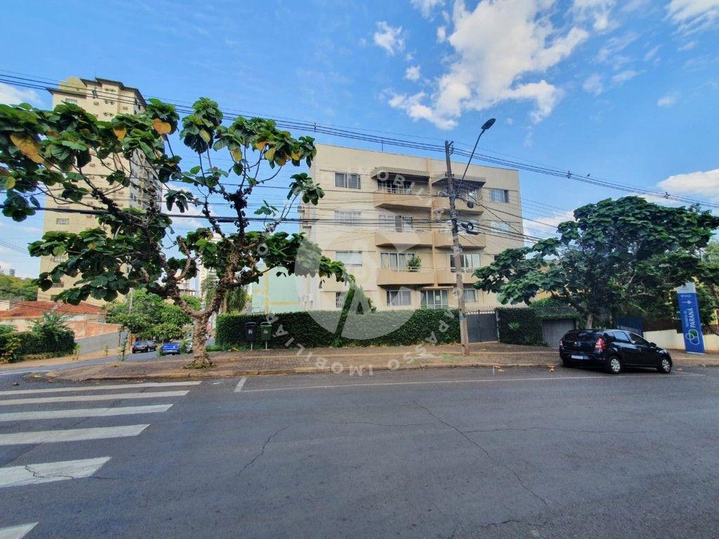 Apartamento com 3 dormitórios para alugar, 119 m  por R  1.836...