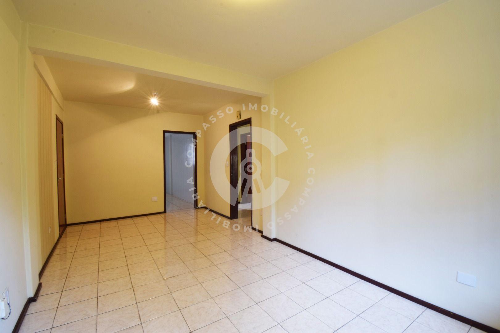 Apartamento com 3 dormitórios para alugar, 119 m  por R  2.485...