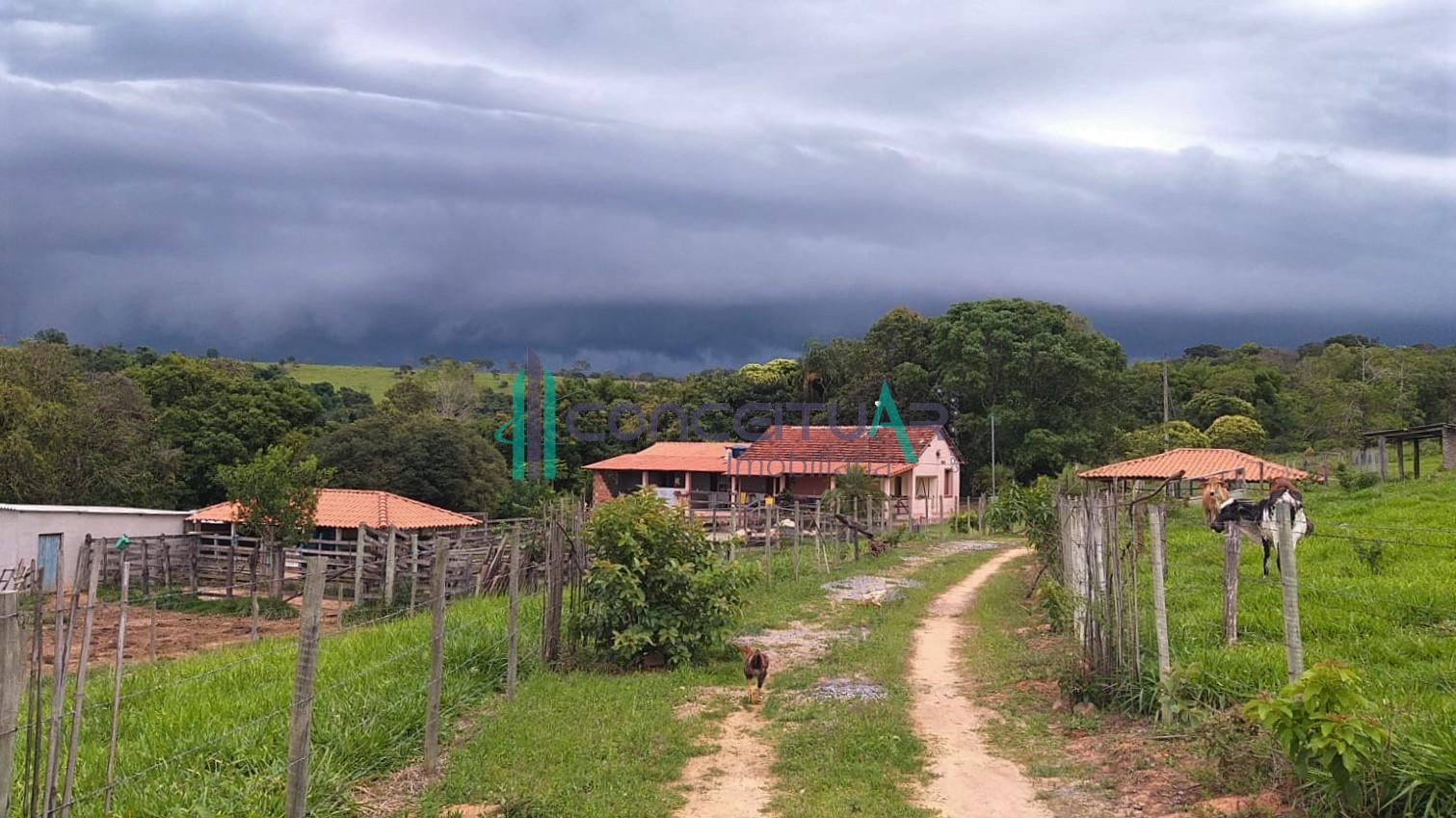 Fazenda  venda com aprox. 27ha em PONTE VILA, FORMIGA - MG.