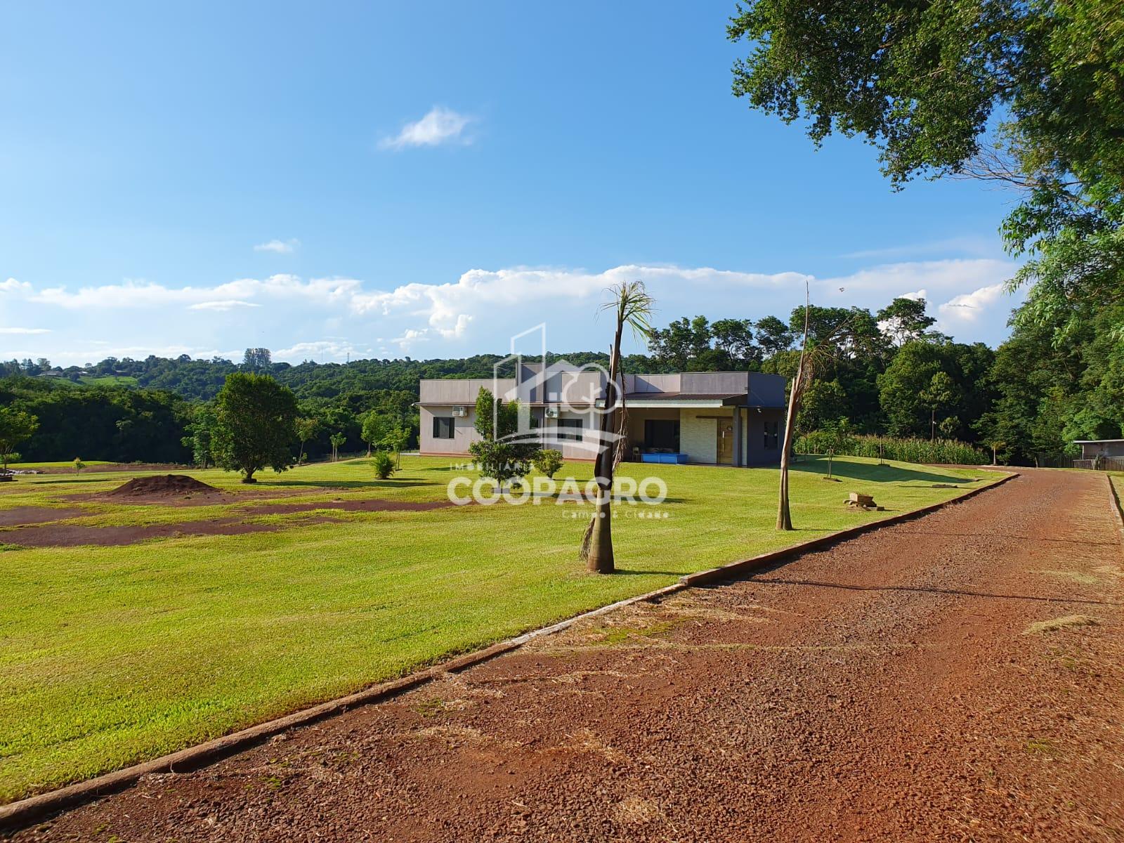 Chácara com 20 mil m ,casa 182m  alto padrão mobiliada, energi...