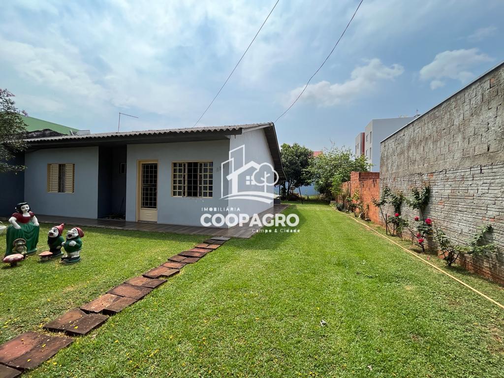 Casa à venda de 135,00 m2 em terreno 490,00 m2  JARDIM COOPAGR...
