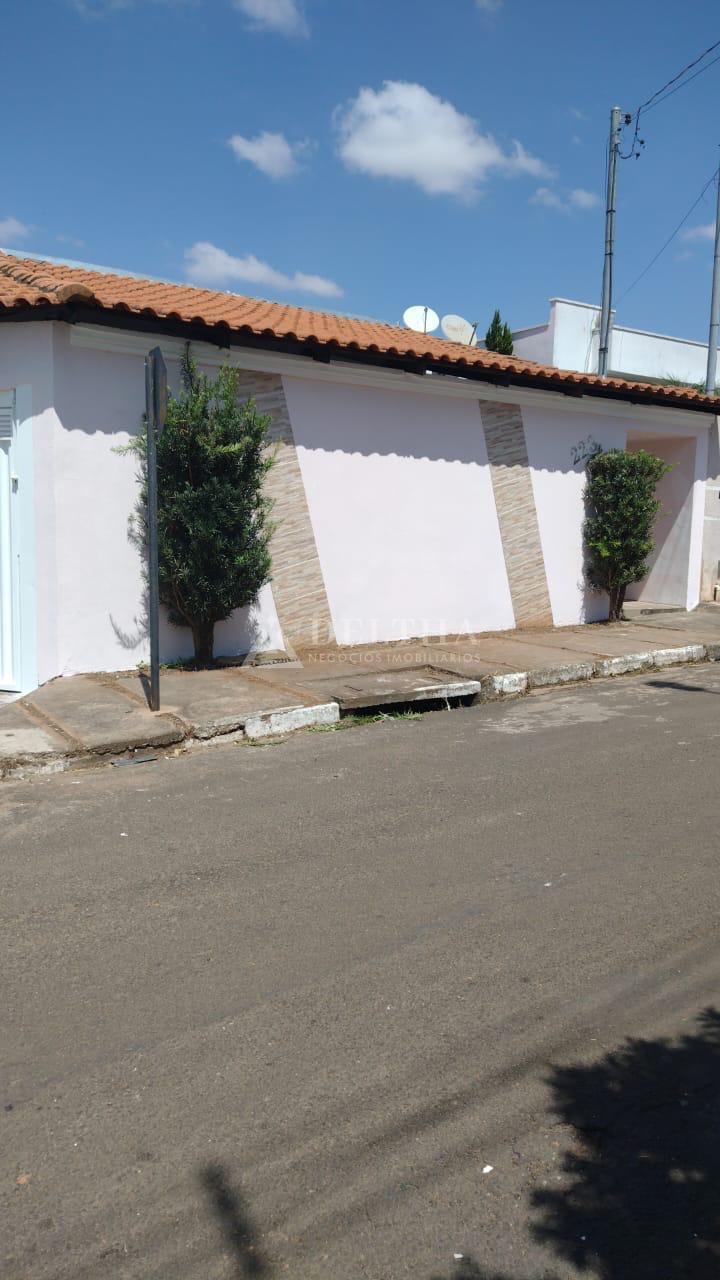 Casa à venda, Flamboyant, PASSOS - MG com 2 dormitórios
