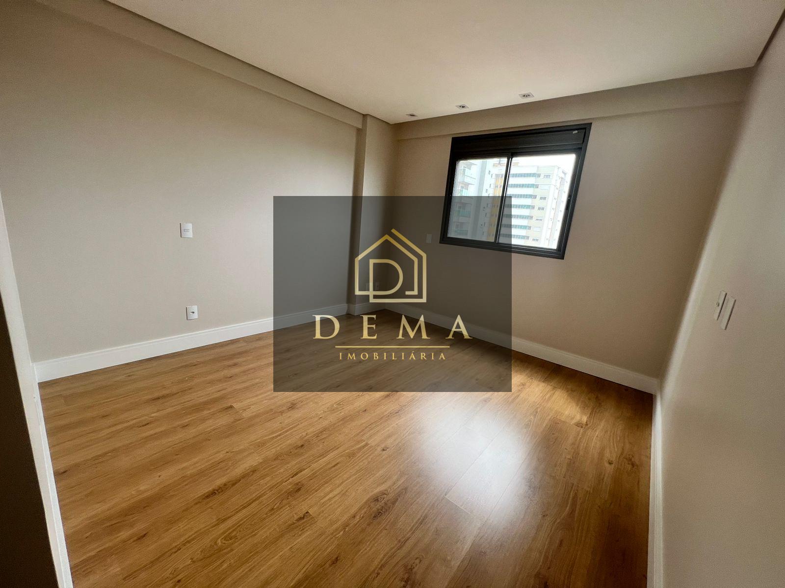 Apartamento à venda com 3 quartos, 129m² - Foto 19