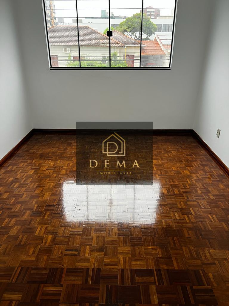 Apartamento à venda com 2 quartos, 90m² - Foto 5