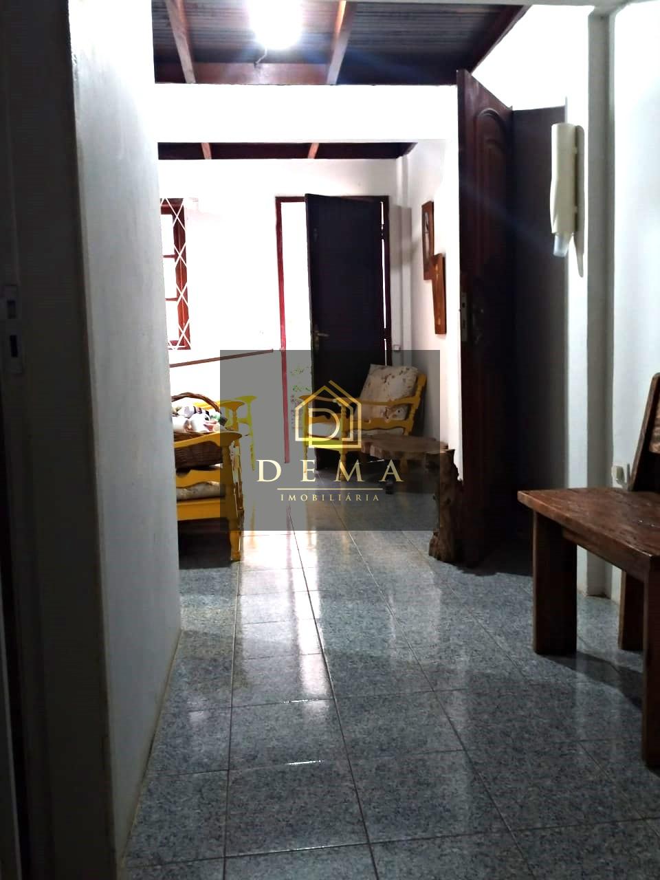 Casa à venda com 1 quarto, 260m² - Foto 10