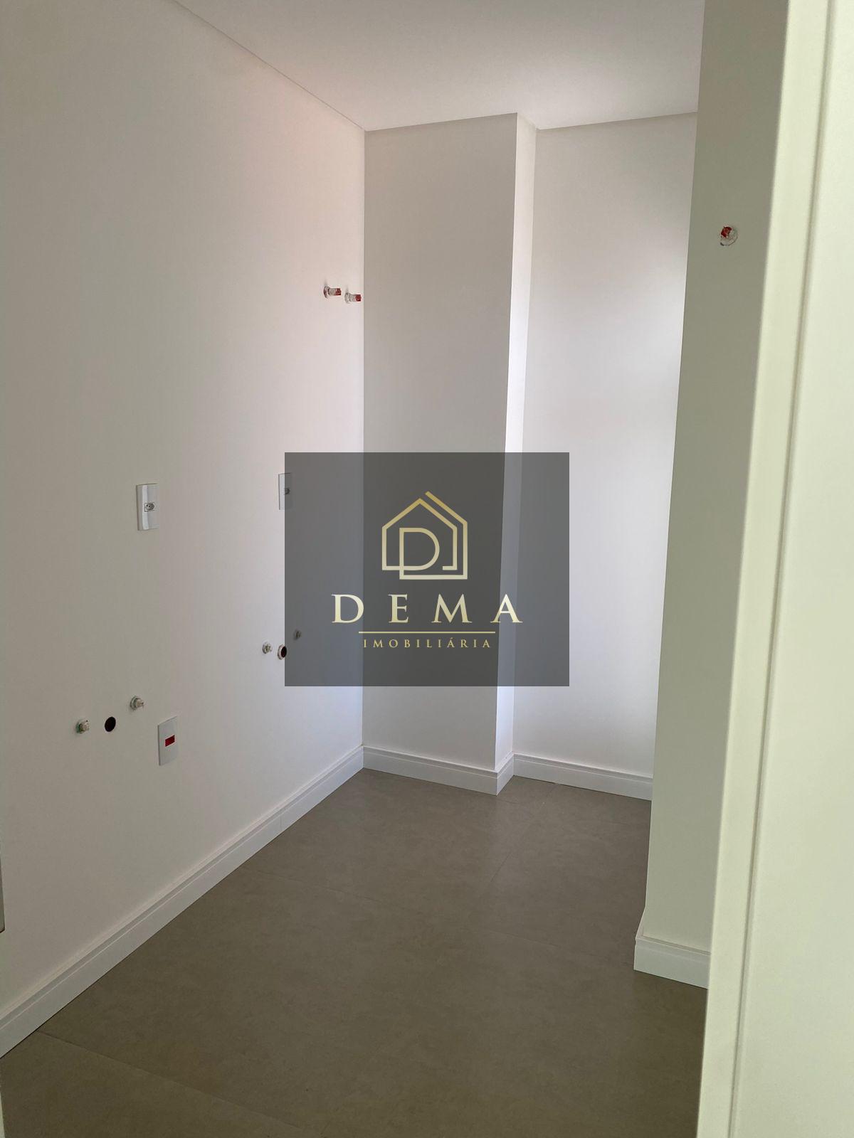 Apartamento à venda com 3 quartos, 170m² - Foto 34