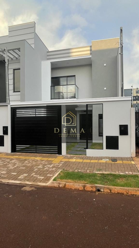 Sobrado à venda com 2 quartos, 96m² - Foto 1