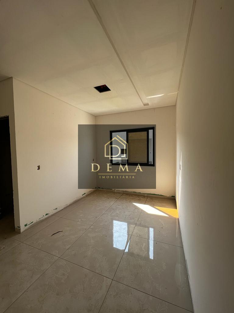 Casa à venda com 2 quartos, 106m² - Foto 5