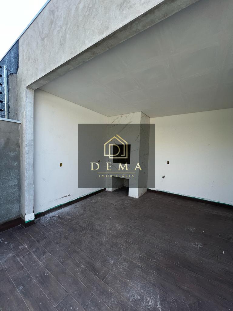 Casa à venda com 2 quartos, 106m² - Foto 8