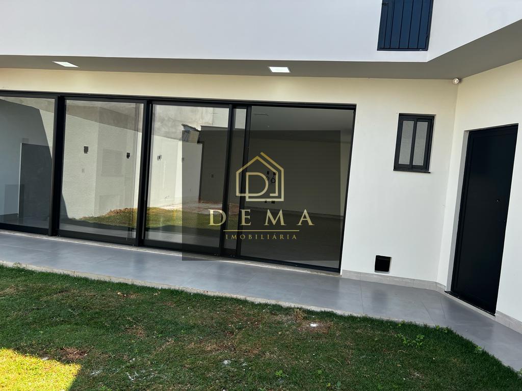 Casa à venda com 3 quartos, 306m² - Foto 9