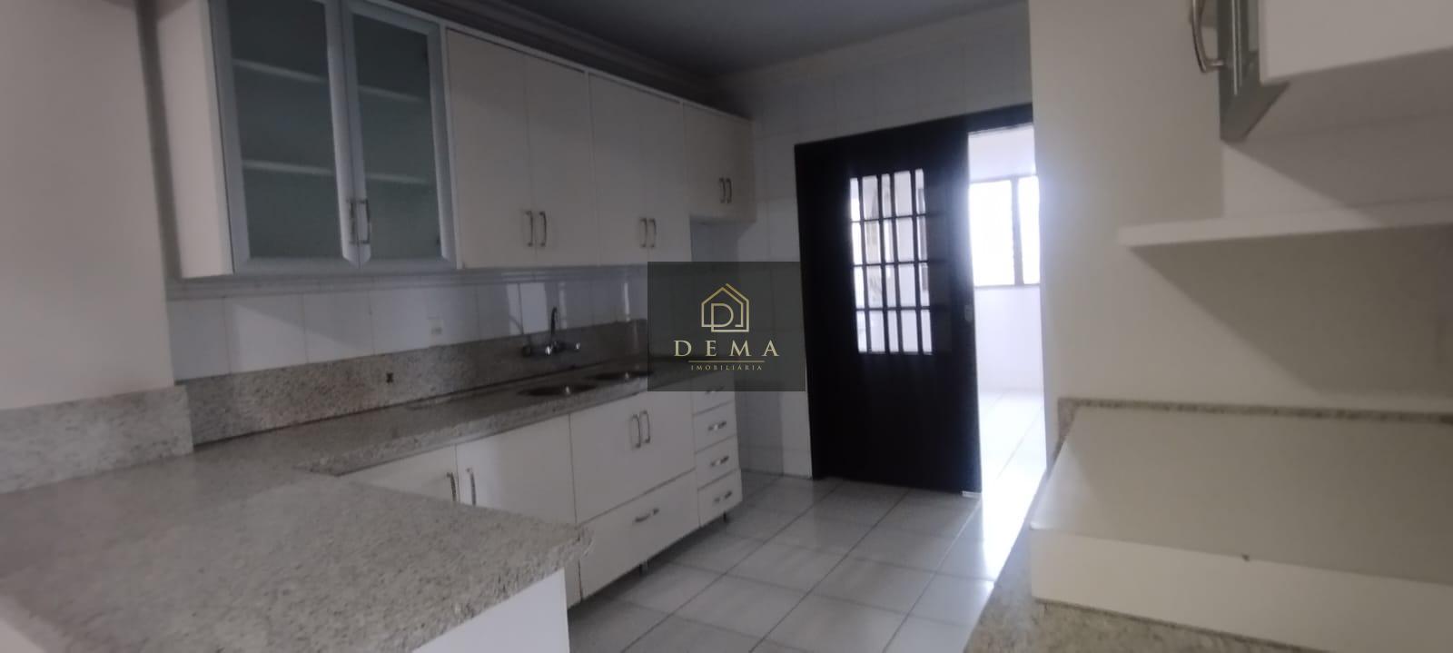 Apartamento à venda com 2 quartos, 115m² - Foto 9