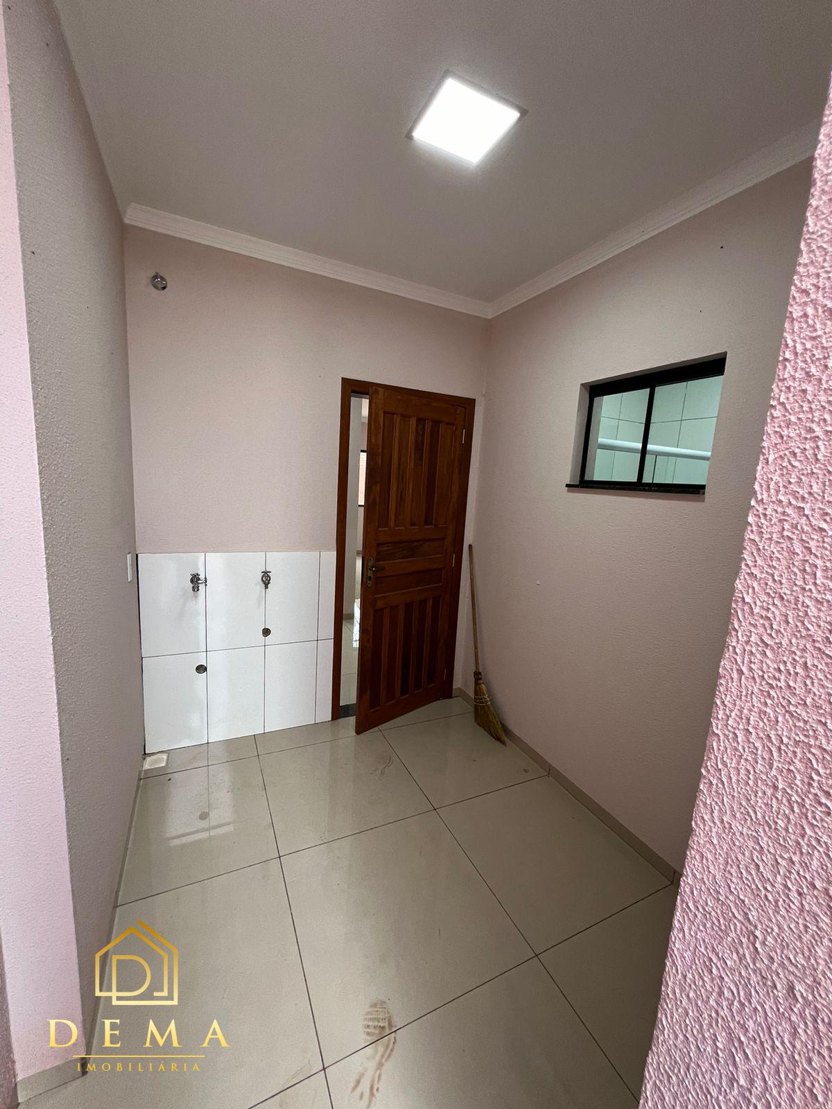 Casa à venda com 1 quarto, 62m² - Foto 4