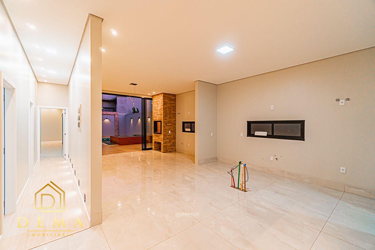 Casa à venda com 3 quartos, 230m² - Foto 9