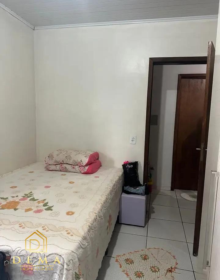 Casa à venda com 2 quartos, 60m² - Foto 6