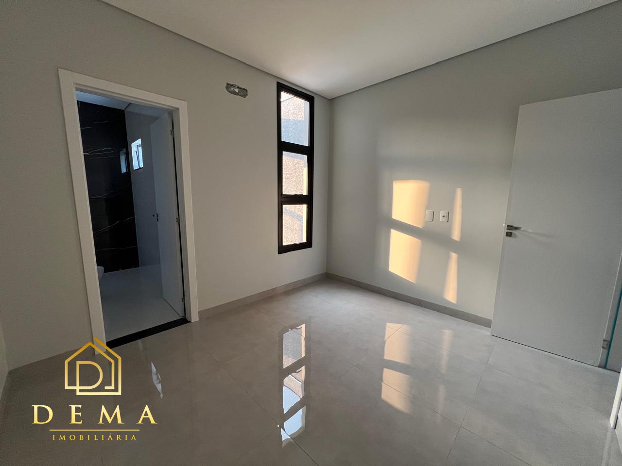 Casa à venda com 1 quarto, 66m² - Foto 9