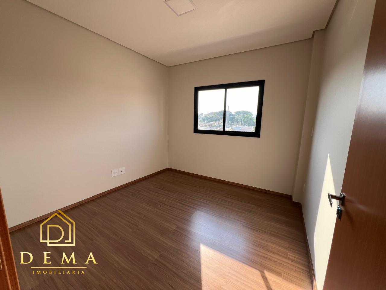 Apartamento à venda com 2 quartos, 130m² - Foto 4