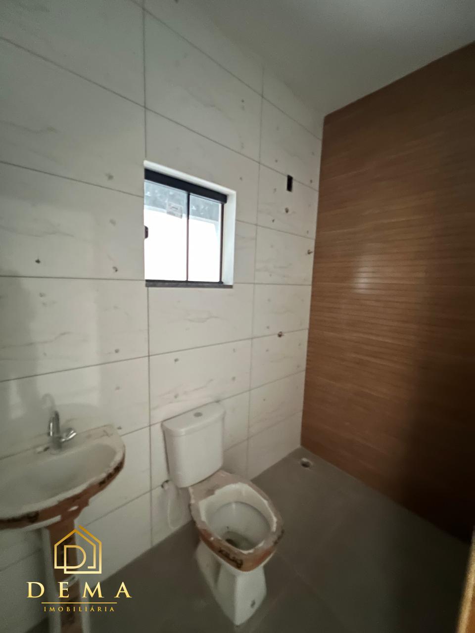 Casa à venda com 2 quartos, 52m² - Foto 15