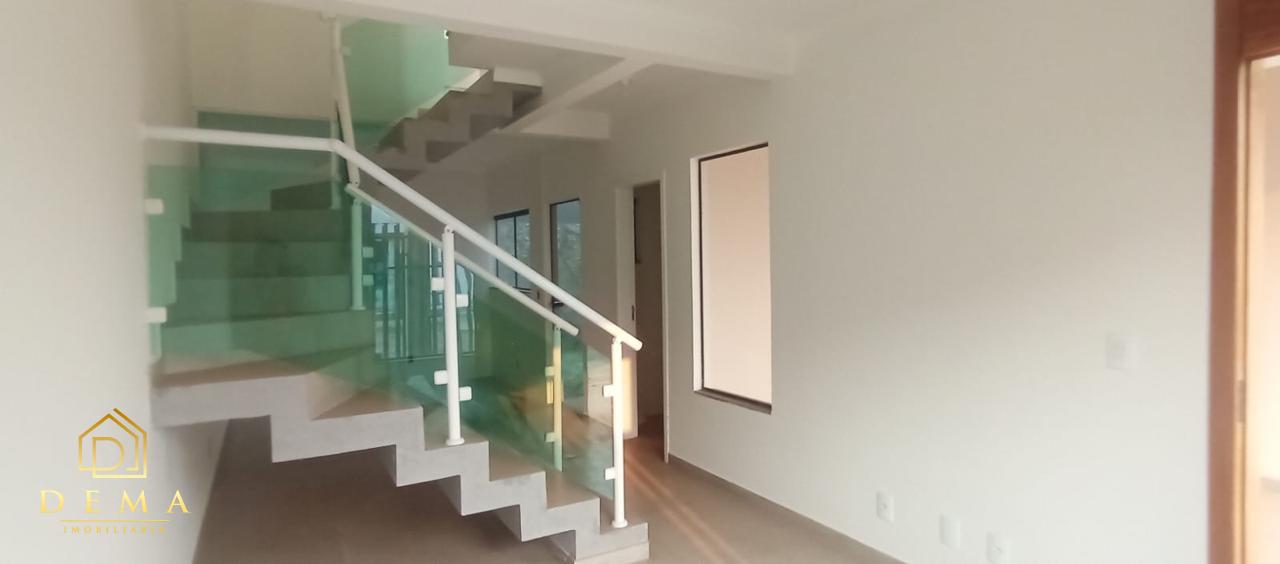 Sobrado para alugar com 2 quartos, 106m² - Foto 2