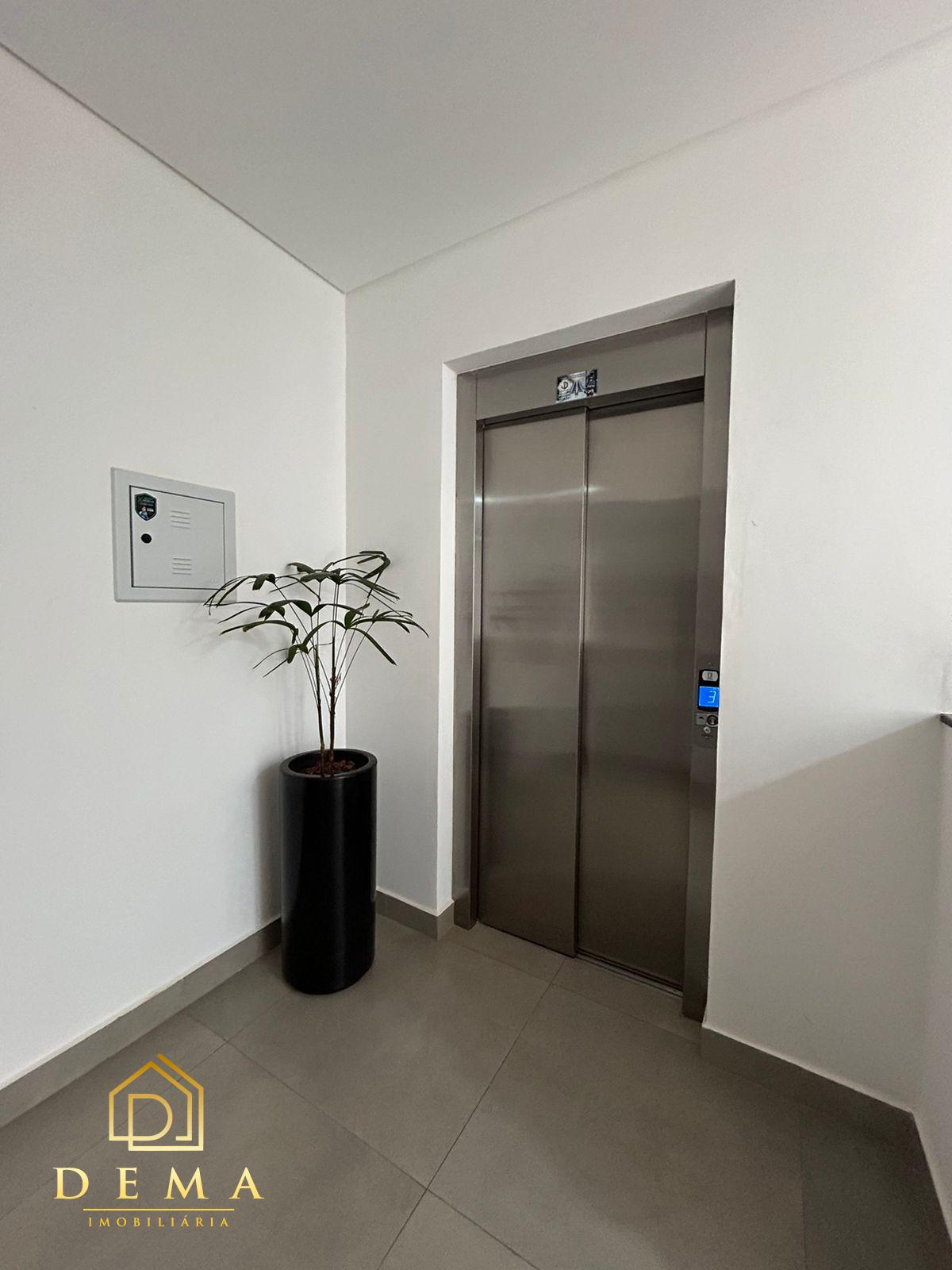 Apartamento à venda com 2 quartos, 64m² - Foto 11