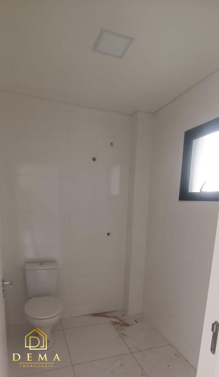 Apartamento para alugar com 2 quartos, 70m² - Foto 10