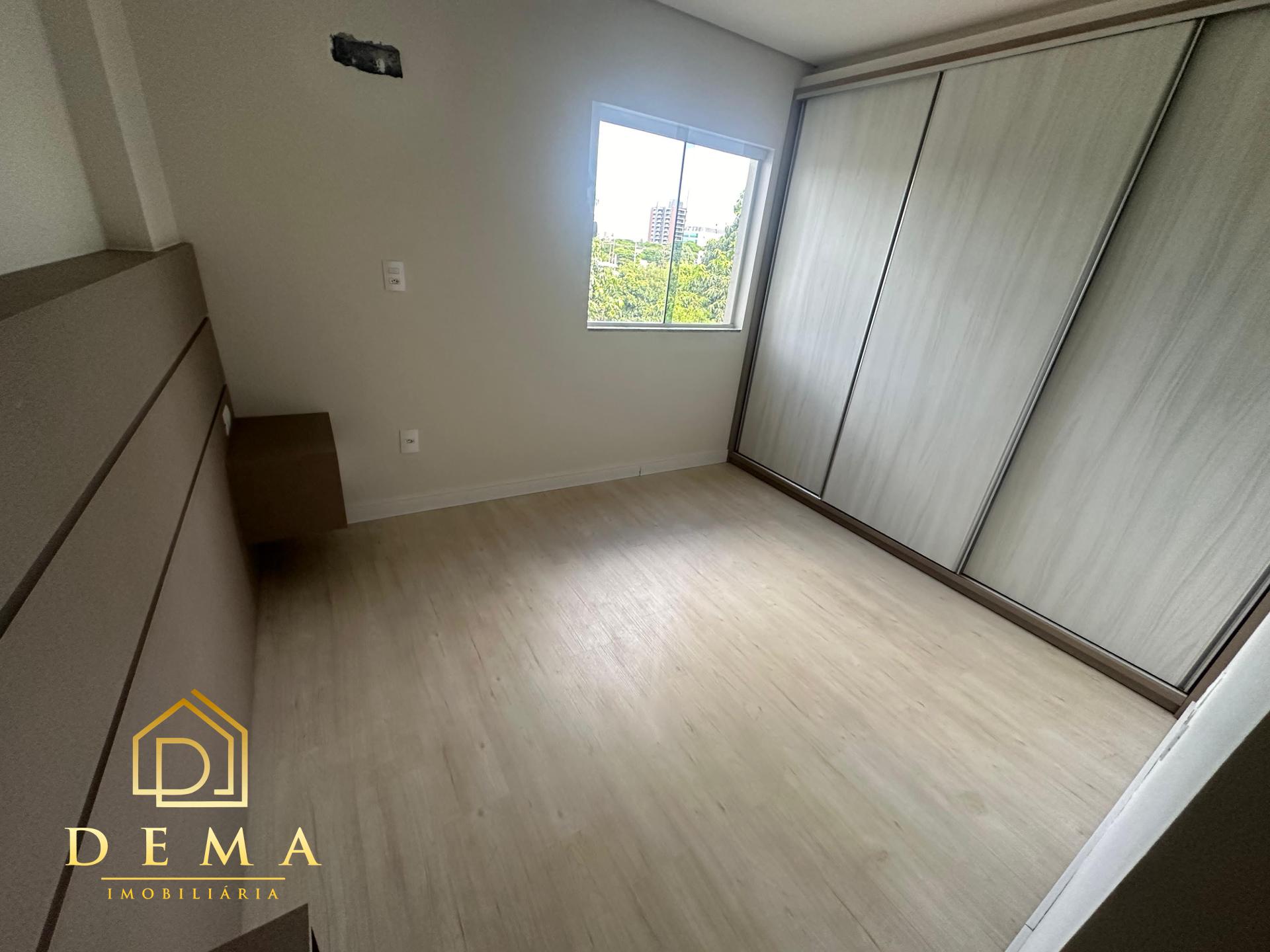 Apartamento para alugar com 2 quartos, 108m² - Foto 10