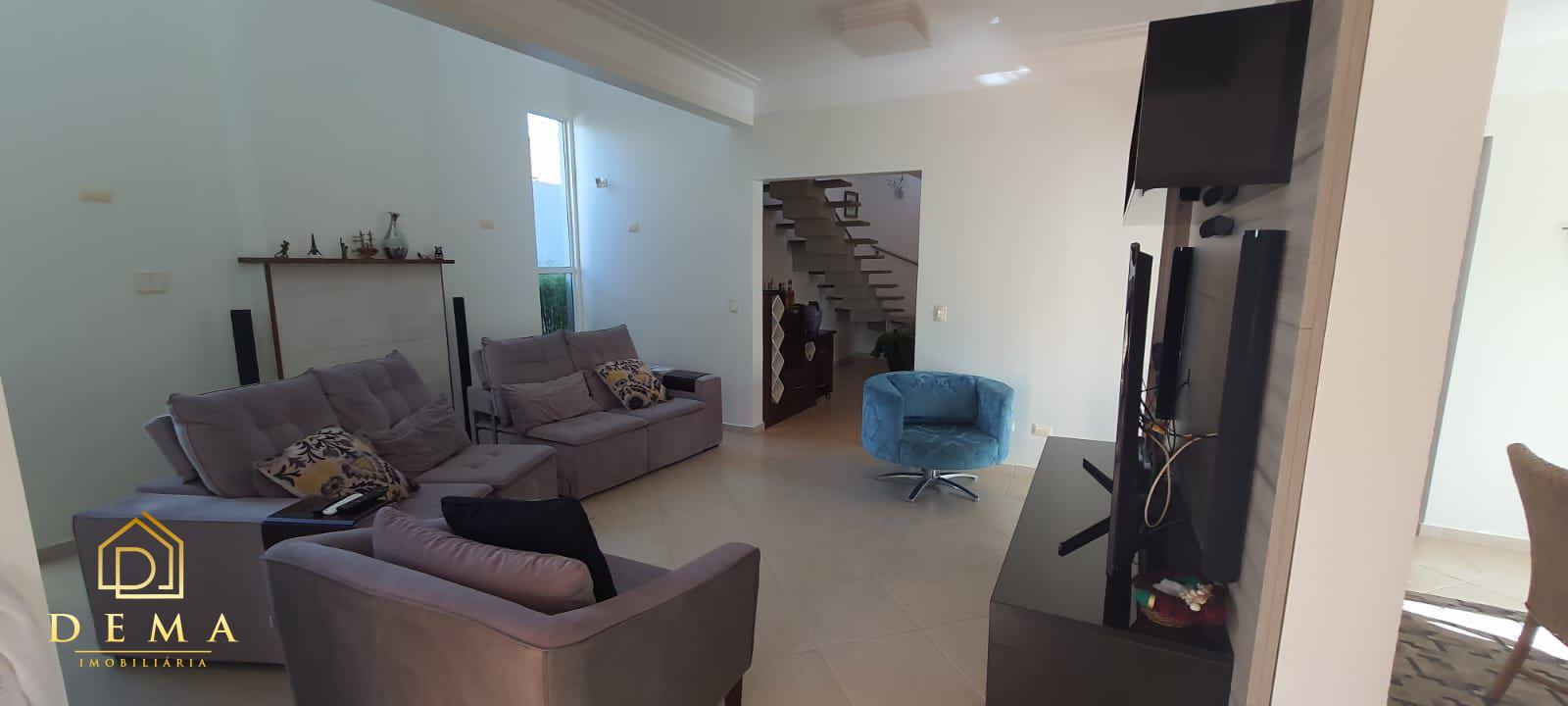 Casa à venda com 1 quarto, 340m² - Foto 7