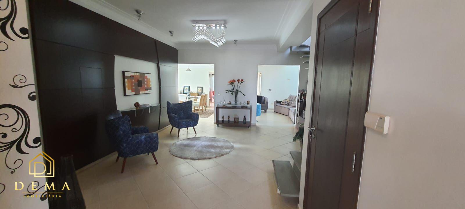 Casa à venda com 1 quarto, 340m² - Foto 8